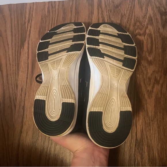 New Balance 715  Cross‎ Women’s Size 9 Training Shoes Sneakers Black - Picture 9 of 9